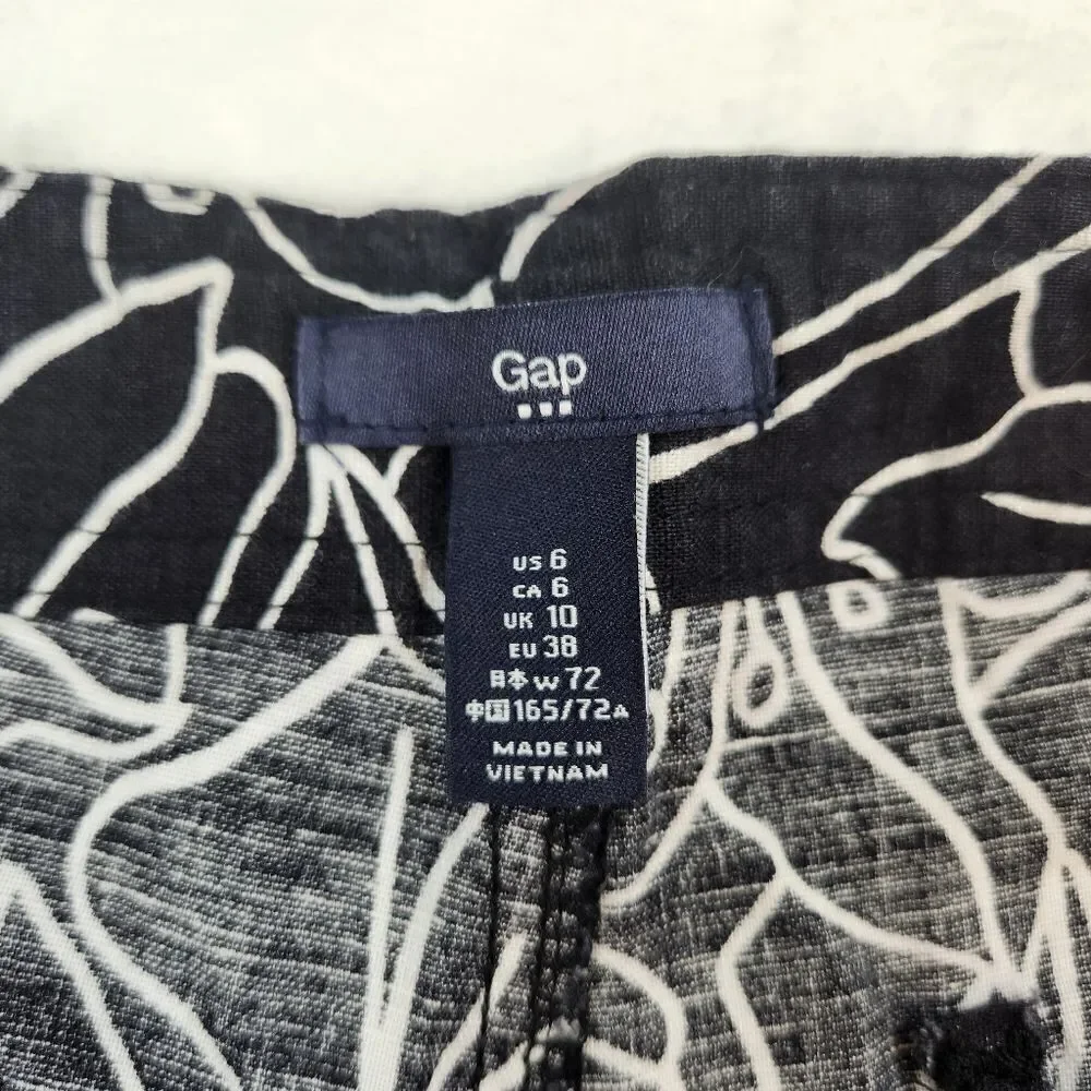 NWT Gap Black White Floral Linen Mid Rise Shorts Sz 6